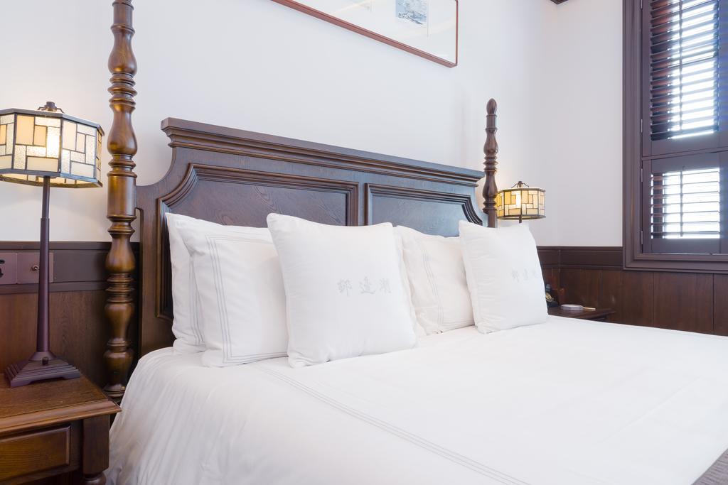 Relais & Chateaux Chaptel Hangzhou Hotel מראה חיצוני תמונה